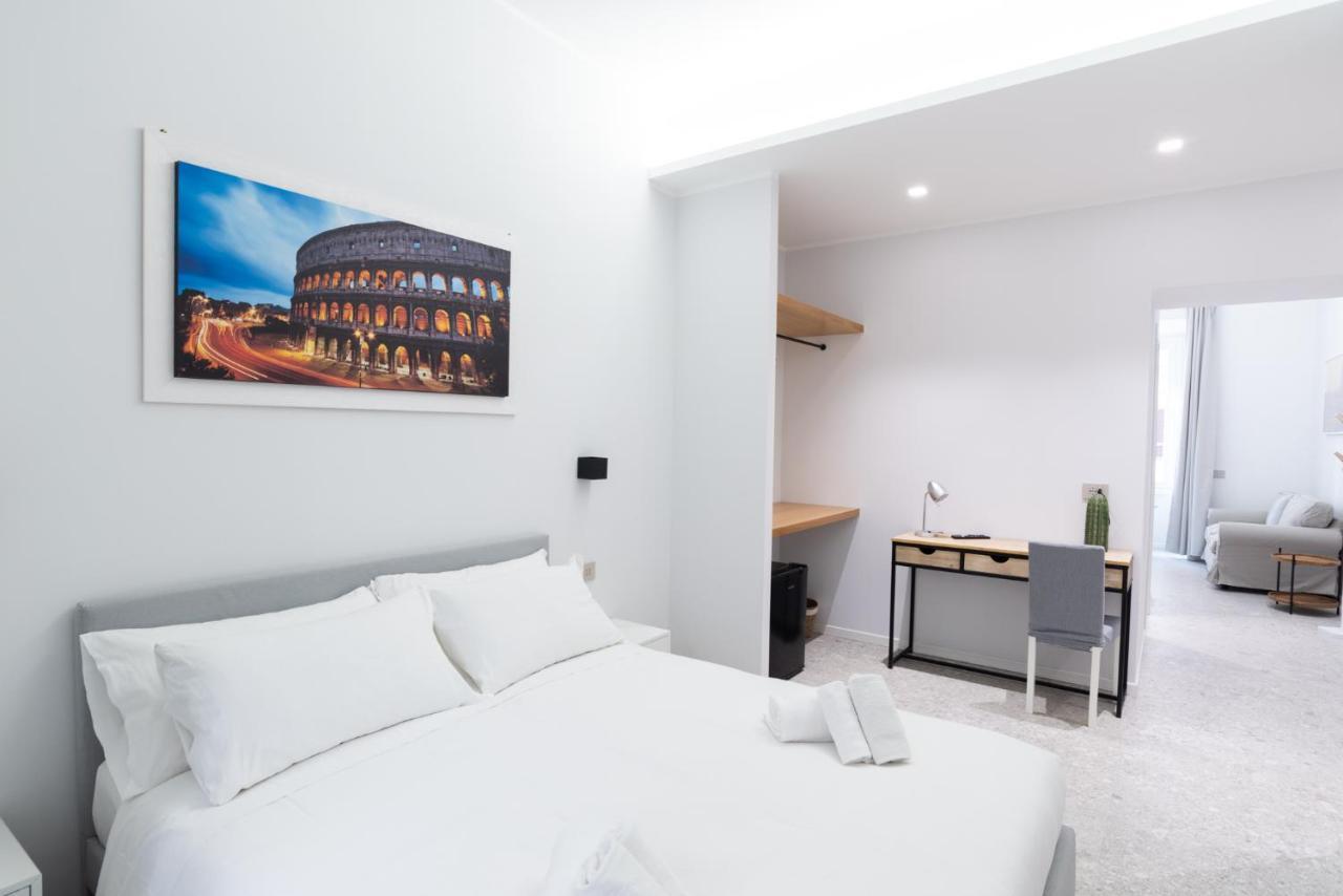 White Home Suite And Rooms Rom Exteriör bild