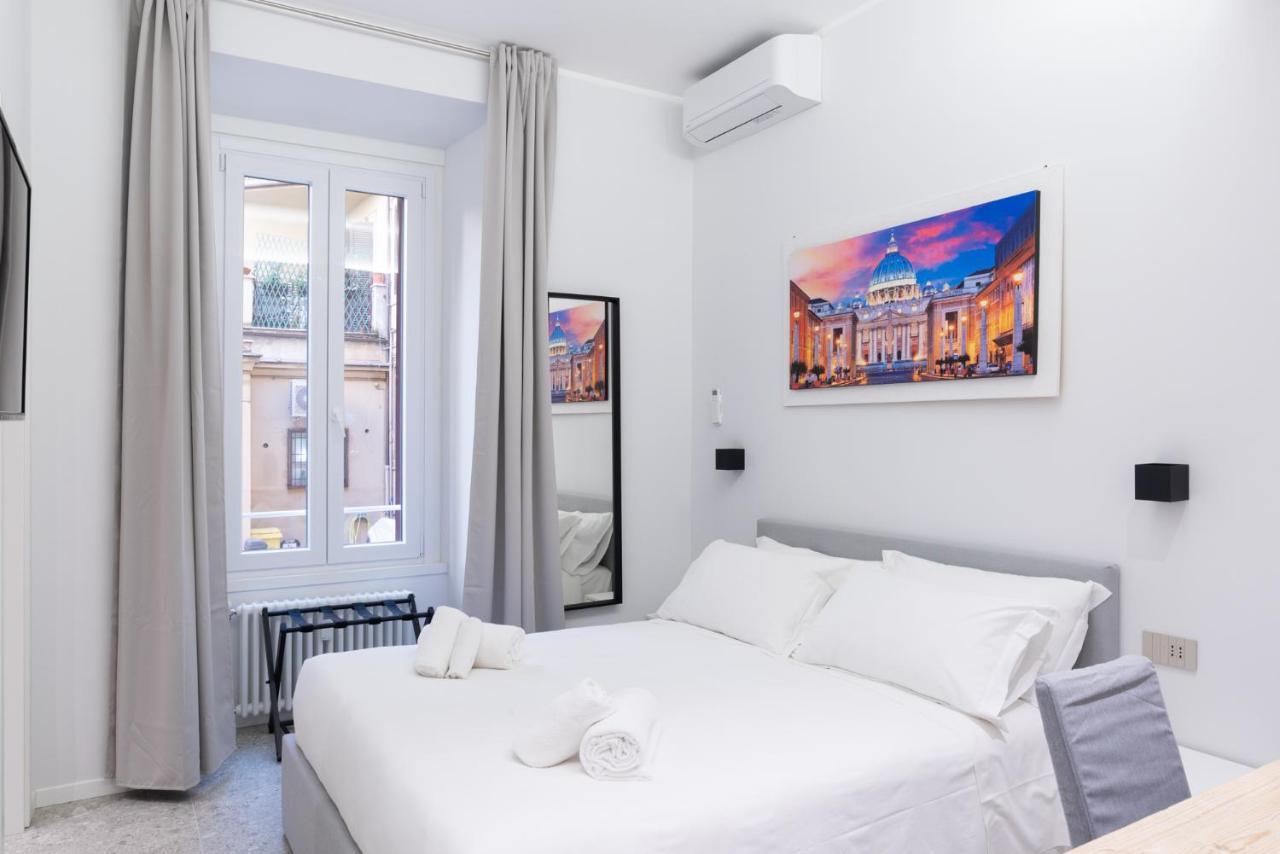 White Home Suite And Rooms Rom Exteriör bild
